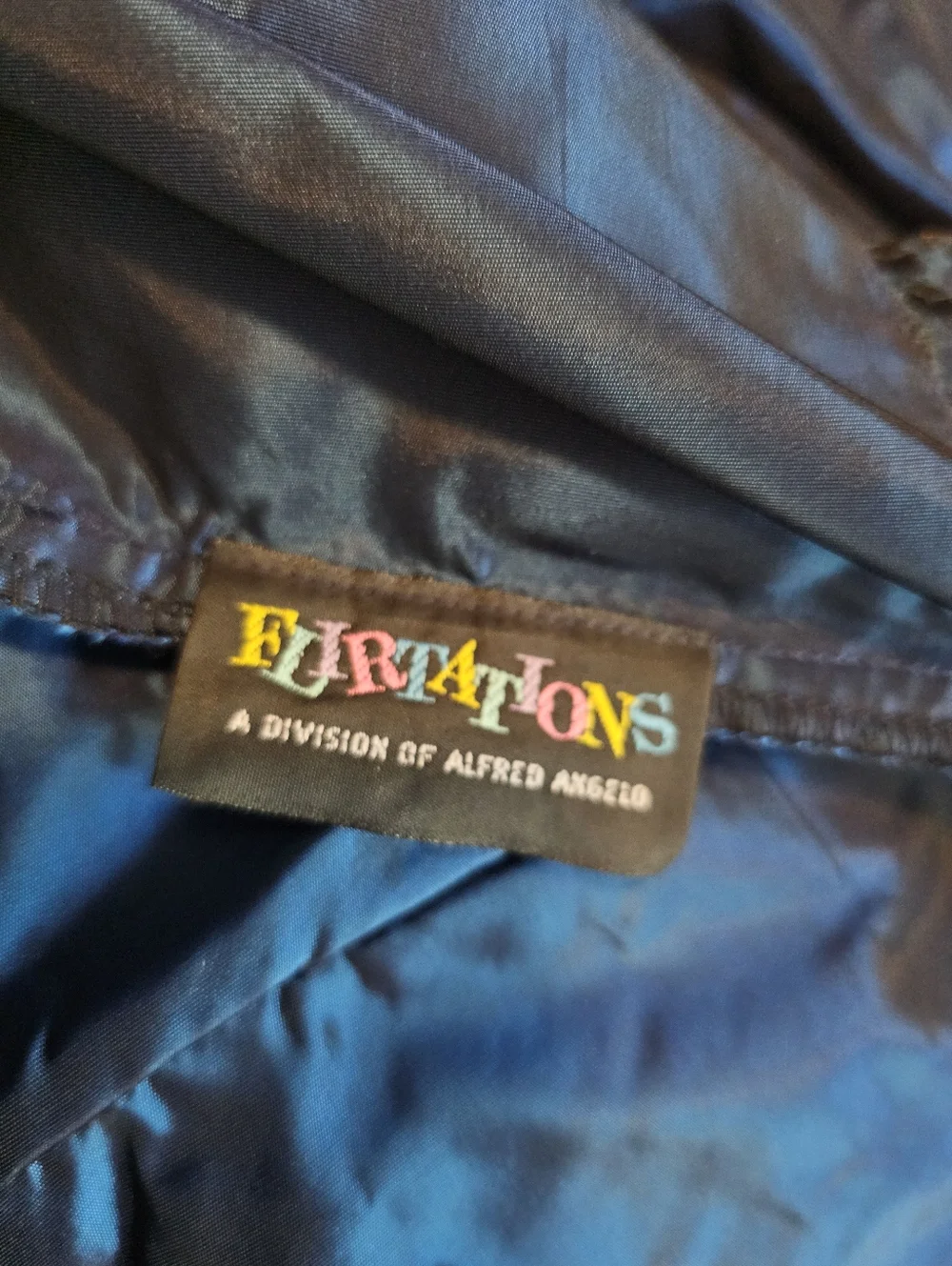 Vintage Flirtations By Alfred Angelo sz Medium - Picture 4 of 6